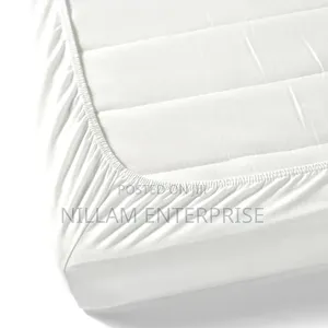 *White Fitted Stripped Bedsheets