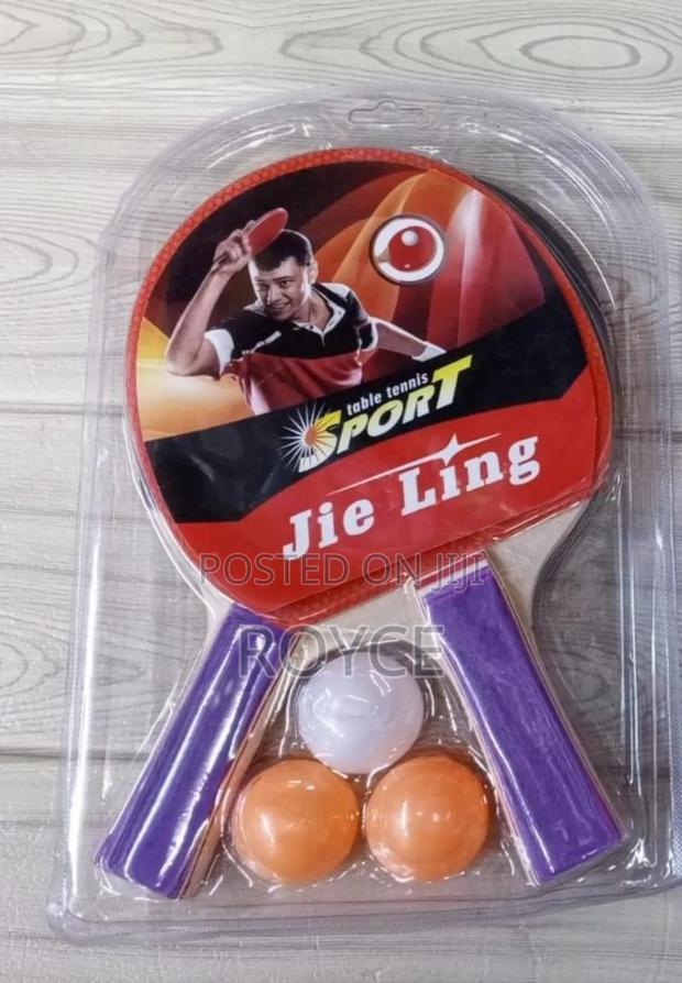 Table Tennis Rackets With 3 Balls - main view