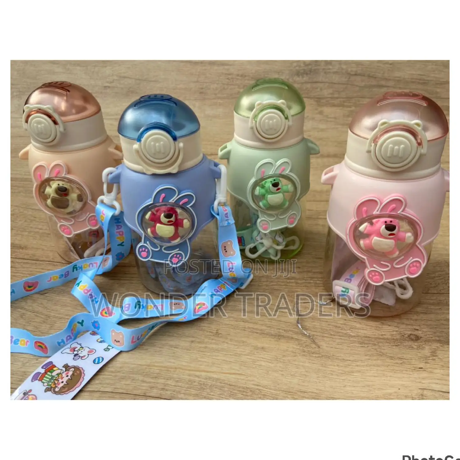 900mls Kids Sippy Cup With Pop Design Perfect for Kids