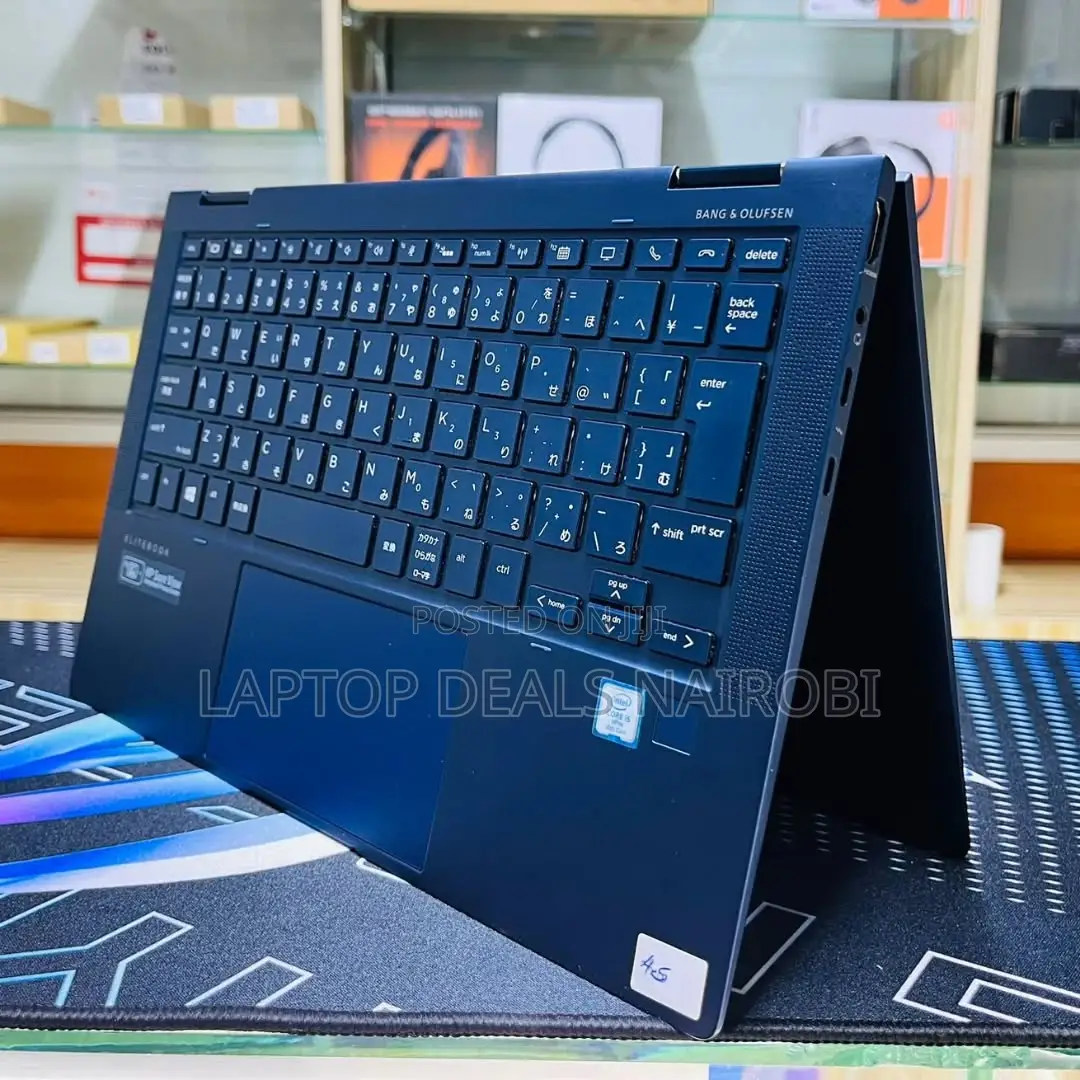 Laptop HP Dragonfly Folio 8GB Intel Core I5 SSD 256GB