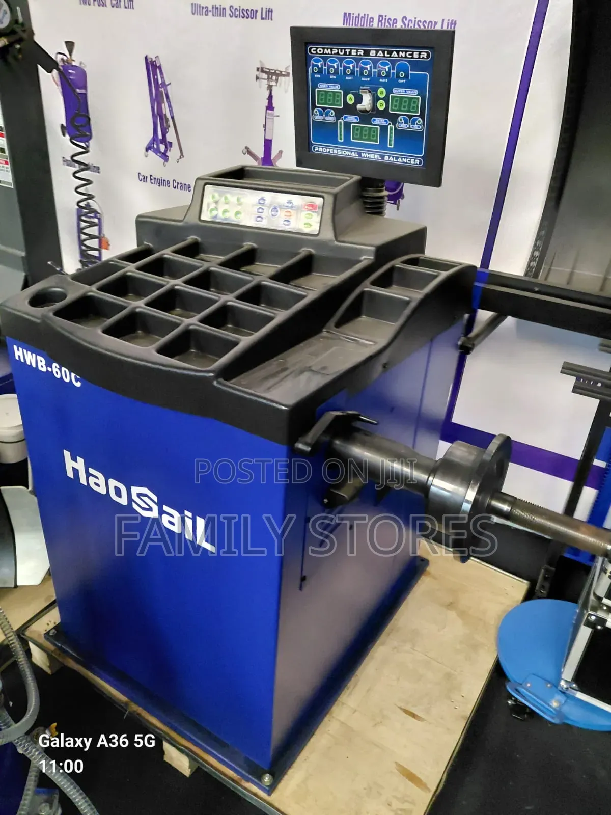 Commercial Wheel Balancer Machine Electric Powered