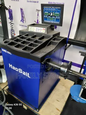 Commercial Wheel Balancer Machine Electric Powered