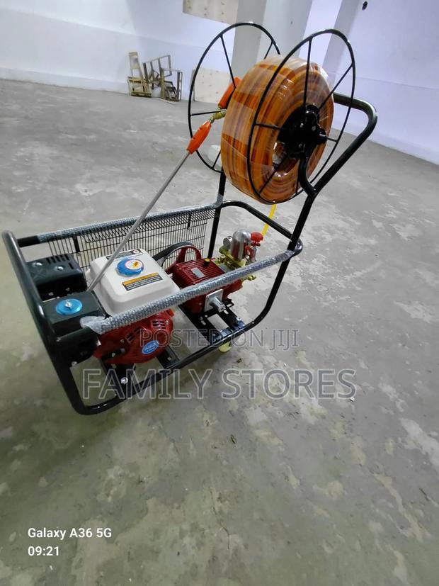 Petrol Powered Gasoline Powersprayer With 50m Delivery Hose