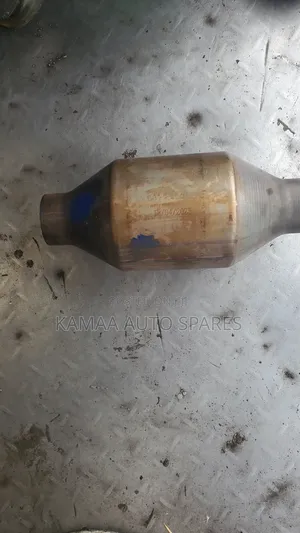 Nissan Mufflers (Catalytic Converter)