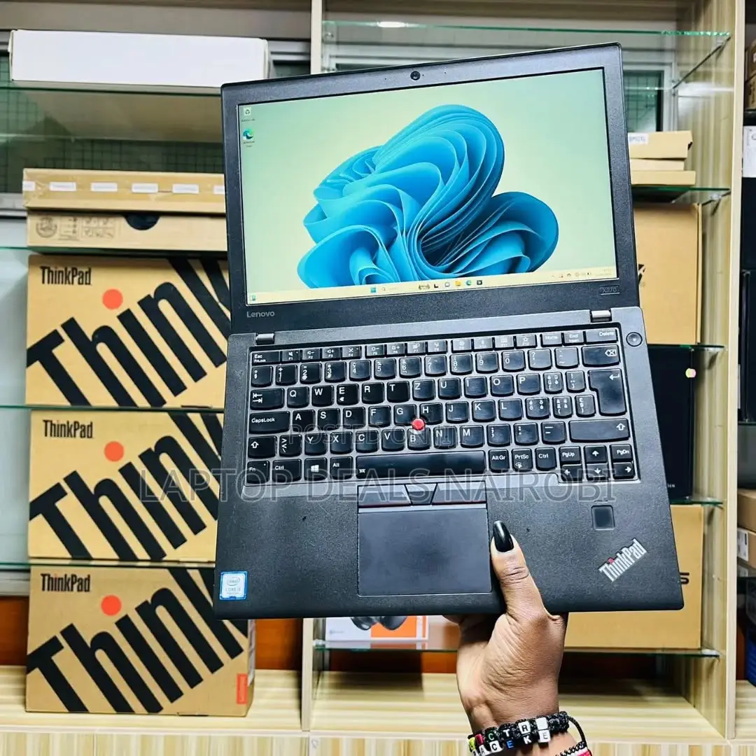 Laptop Lenovo ThinkPad X270 8GB Intel Core I5 SSD 256GB