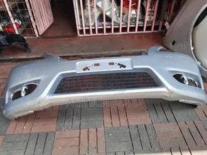 Front Bumper Nissan N17