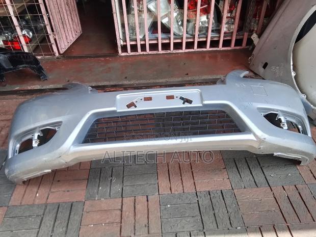 Front Bumper Nissan N17