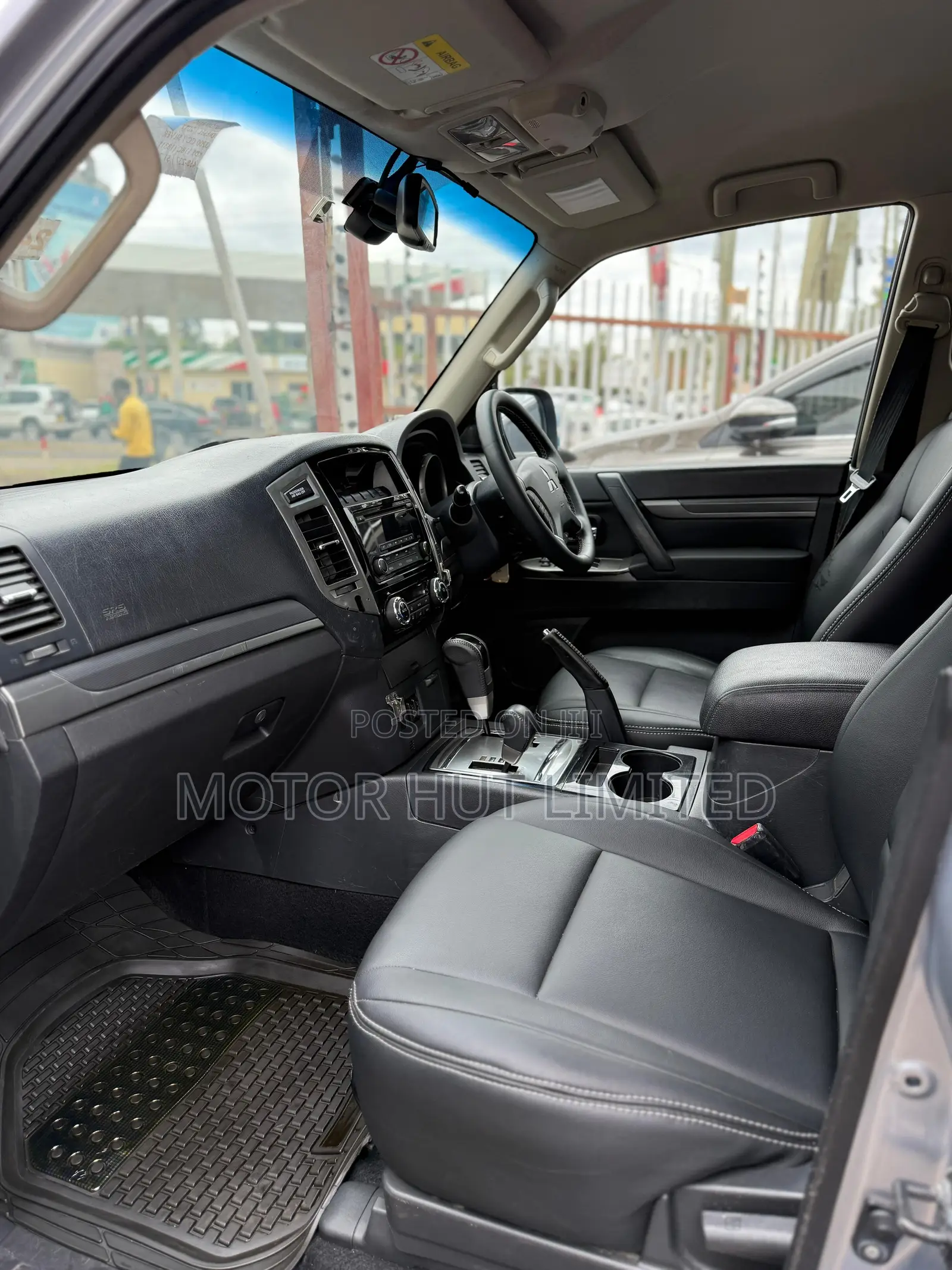 Mitsubishi Shogun 2017 Silver
