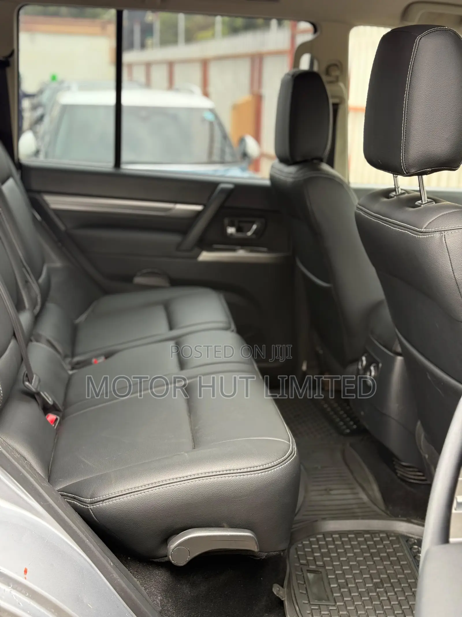 Mitsubishi Shogun 2017 Silver