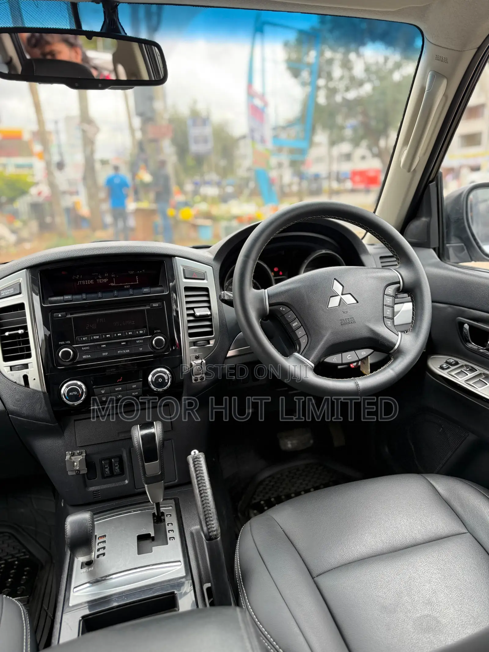 Mitsubishi Shogun 2017 Silver