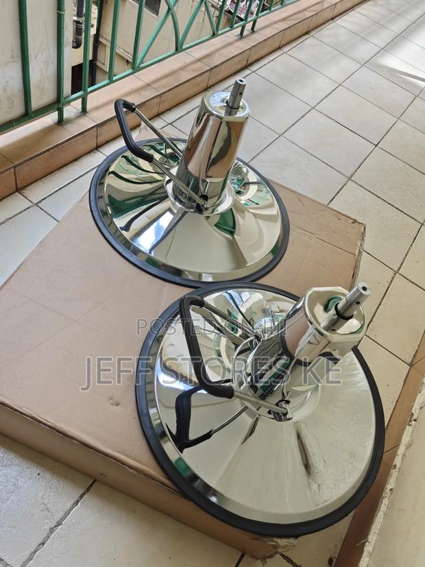 Quality Silver Barber Base - main view