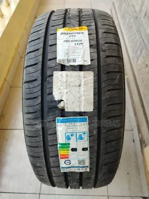 285/50r20 Dunlop Tyres Brand New Made in Japan