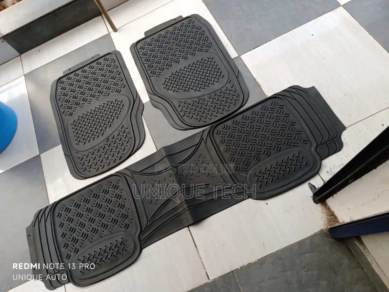 Universal Heavy Duty Rubber Mats 3pc Conjoined
