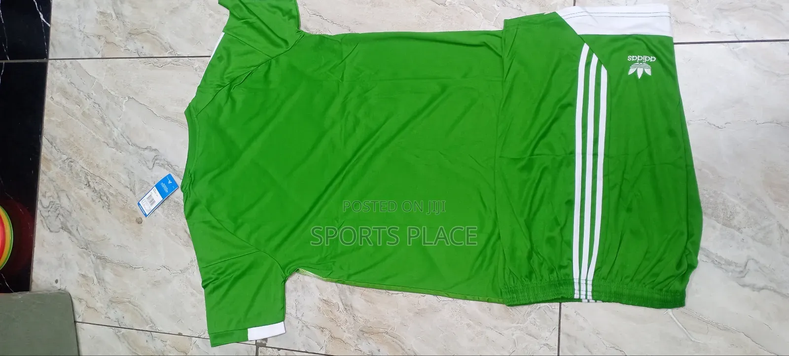 New Green Football Uniform Soccer Jerseys Complete Set