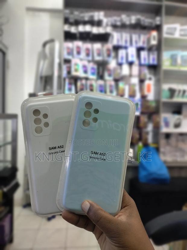 A52 White Silicone Phone Case.