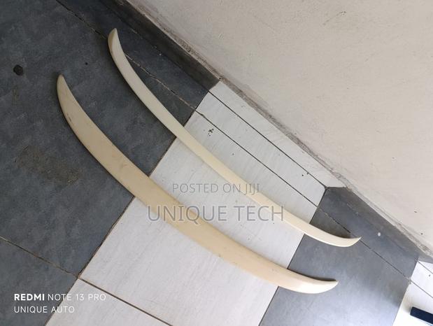 Toyota Mark X Rear Spoiler–Sport-Inspired Aerodynamic Design