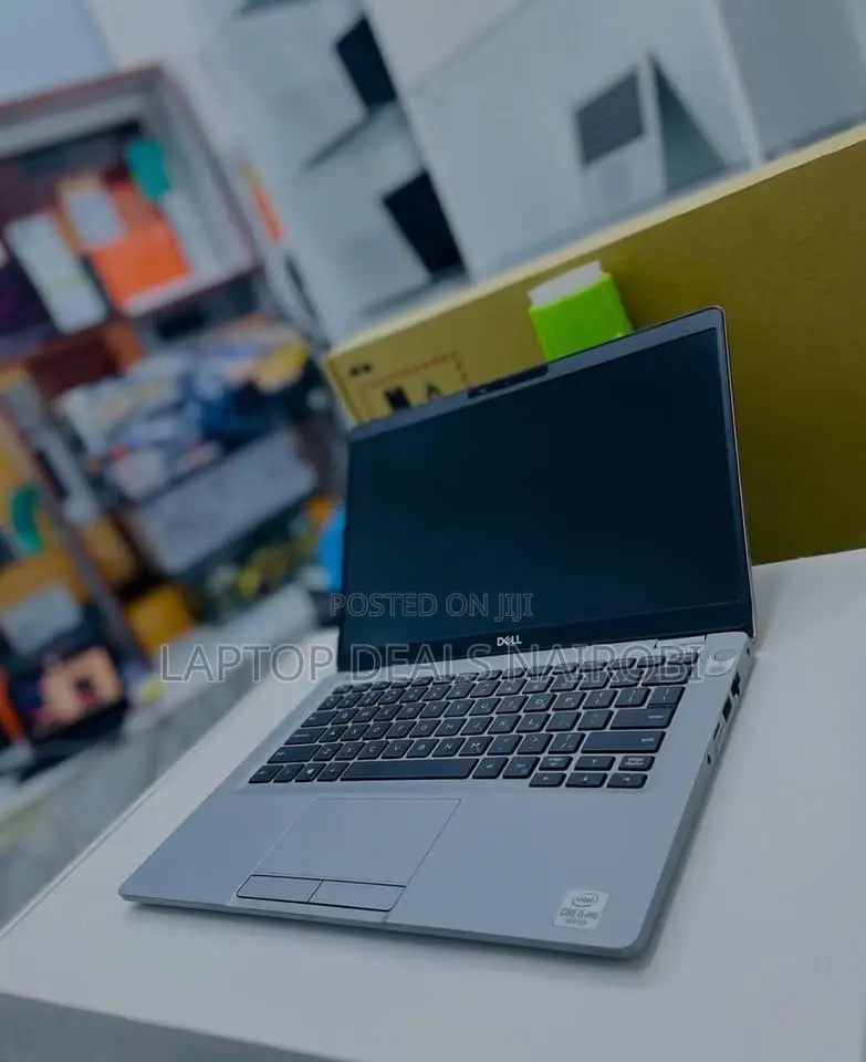 Laptop Dell Latitude 5310 8GB Intel Core I5 SSD 256GB