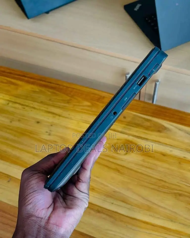Laptop Dell Latitude 12 E7270 8GB Intel Core I5 SSD 256GB