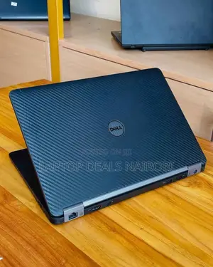 Laptop Dell Latitude 12 E7270 8GB Intel Core I5 SSD 256GB
