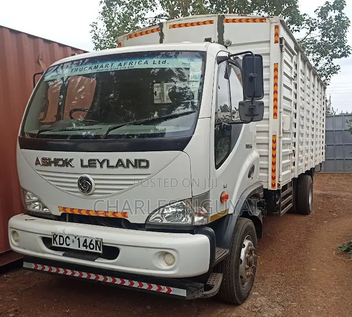 Ashok Leyland 2018 White