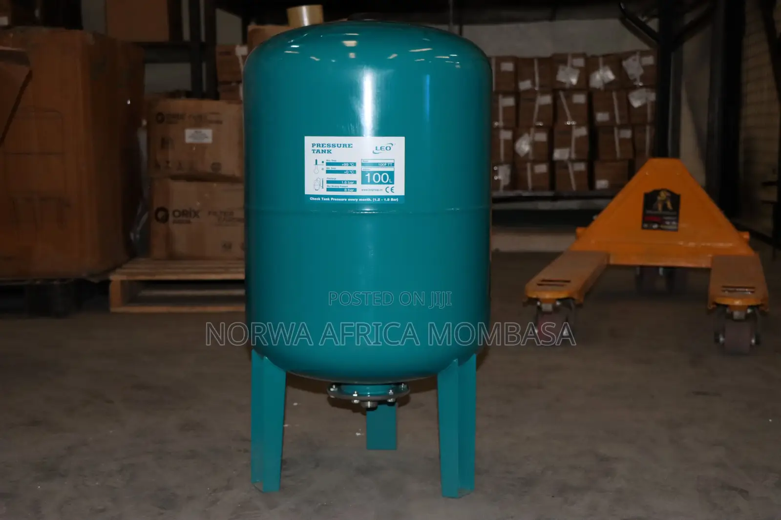 Leo Pressure Tank !00l
