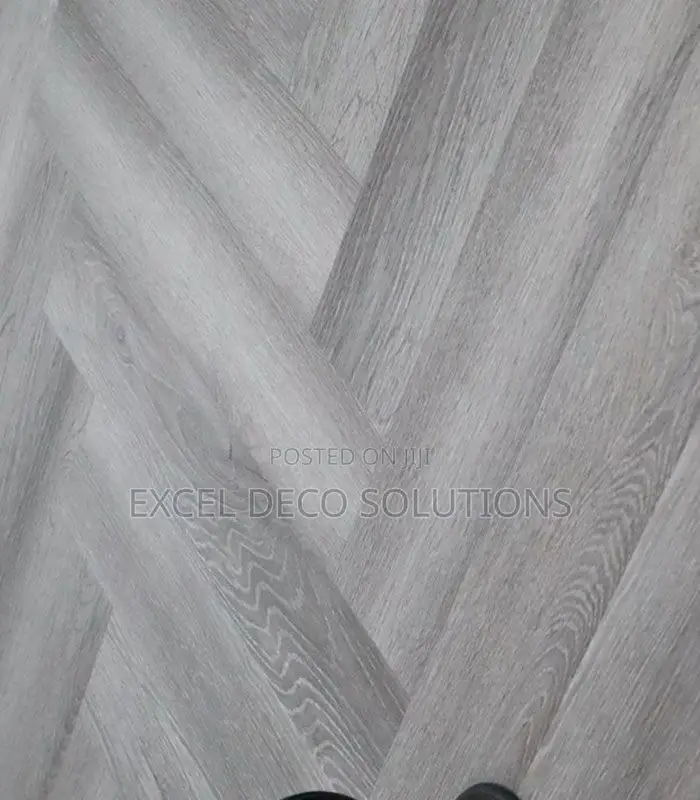 SPC Flooring – Sound-Reducing, Style-Boosting!