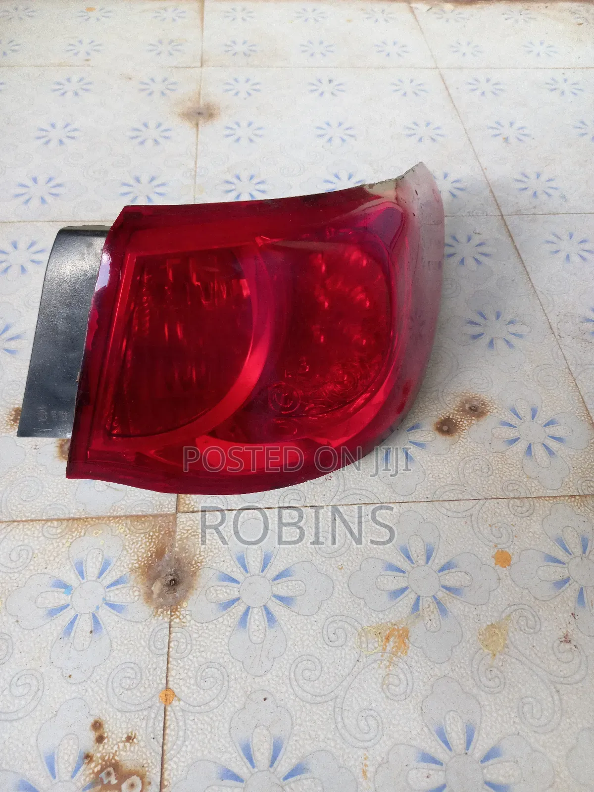 Mark X 2010 Right Tailight