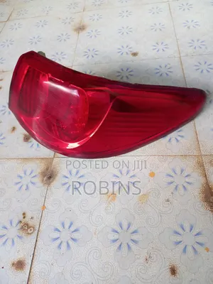 Mark X 2010 Right Tailight