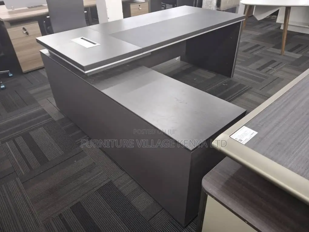 Office Desk: 180cm Managerial Table Come With Side Cupboard