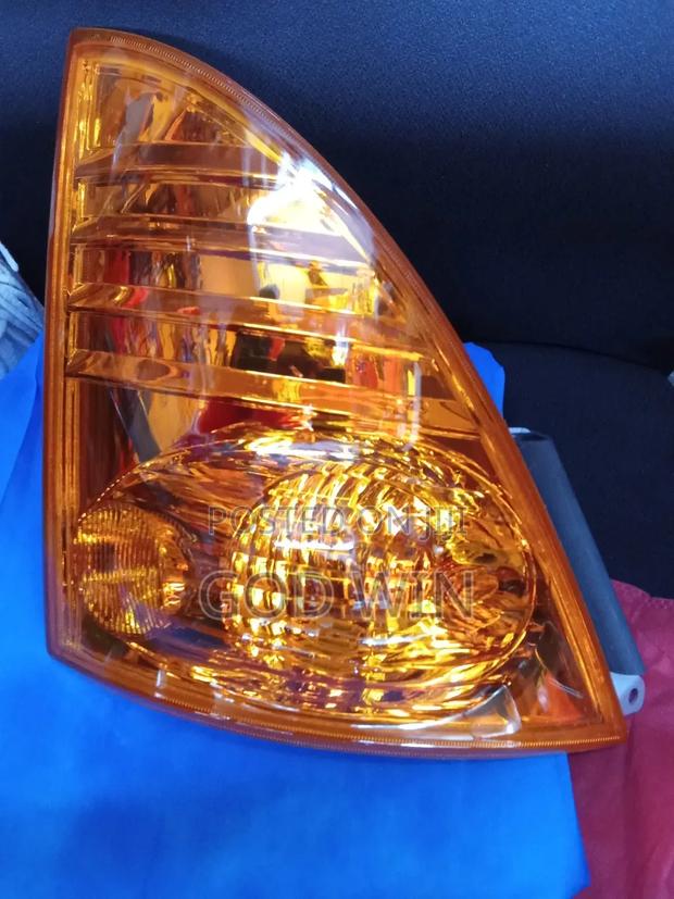 Corner Lamp Hino 500
