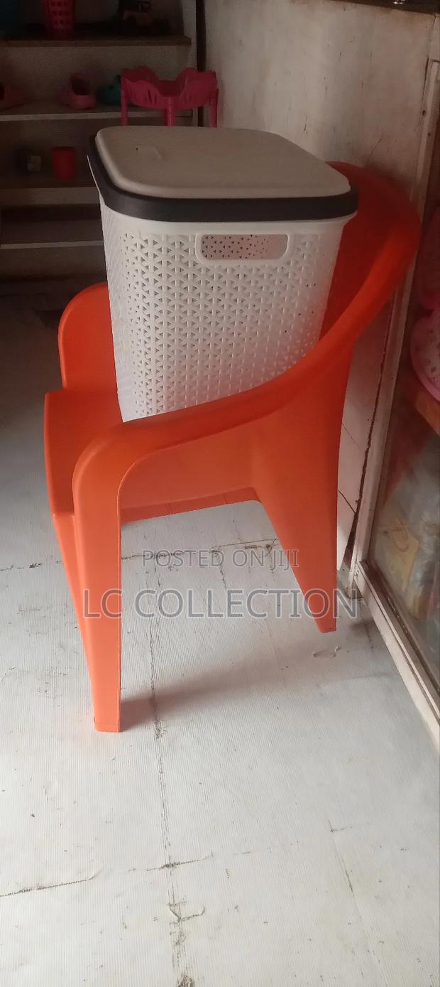 Skyplast Plastic Chair and and Laundry Bucket - thumbnail 2