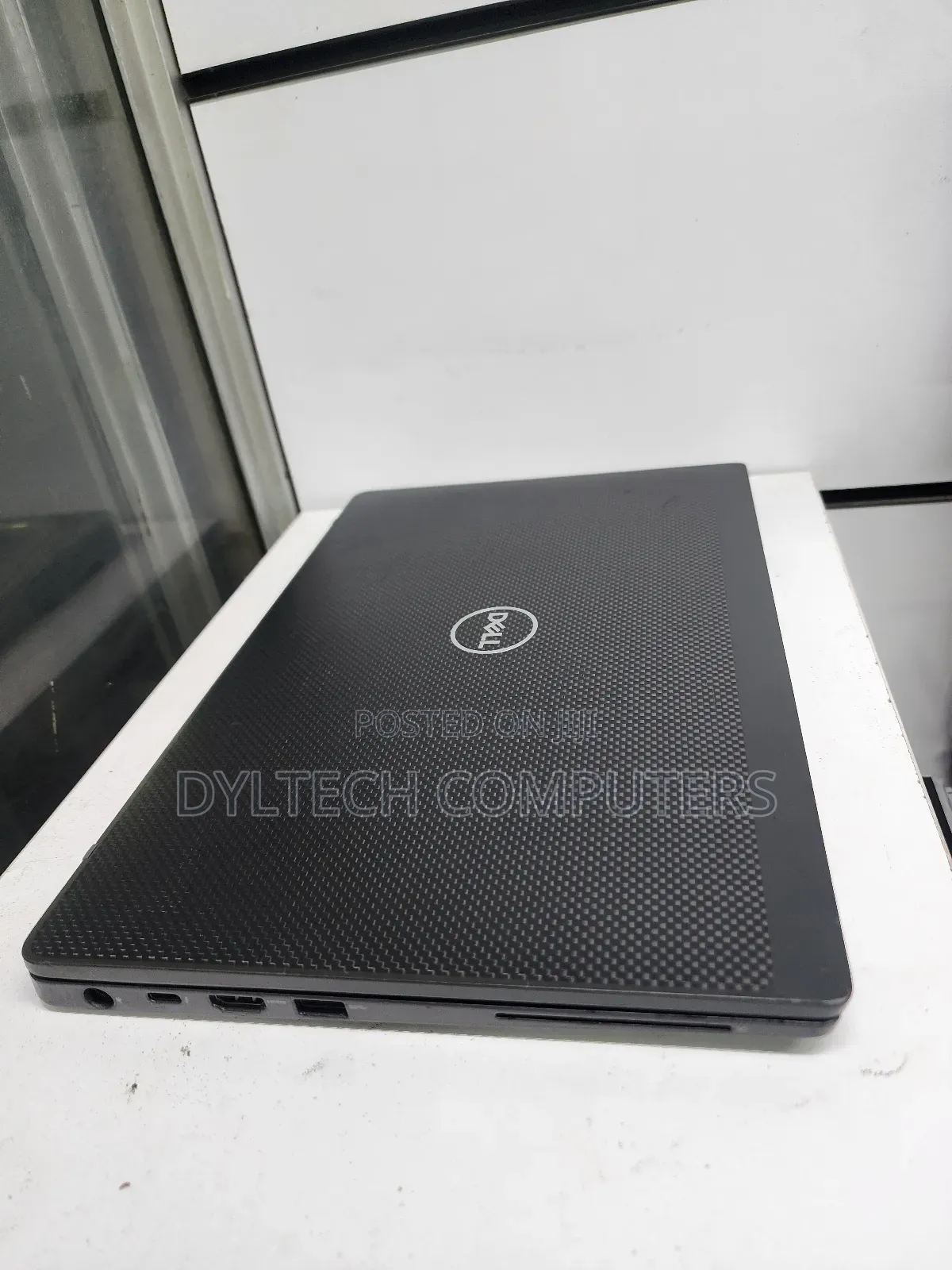 Laptop Dell Latitude 7410 16GB Intel Core i7 SSD 256GB