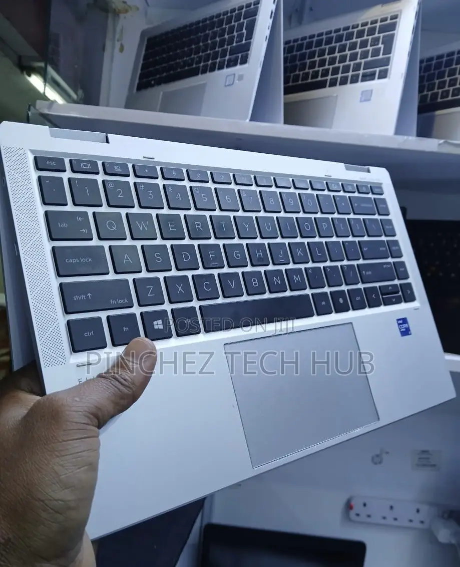 Laptop HP EliteBook 1040 G8 16GB Intel Core I7 SSD 512GB