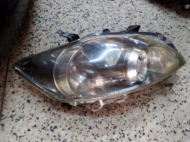 Headlight Toyota Auris 2010 Xenon