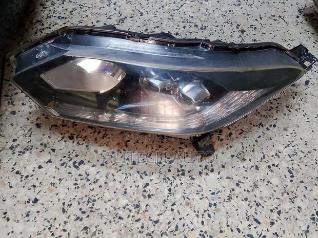 Headlight Honda Vezel Xenon