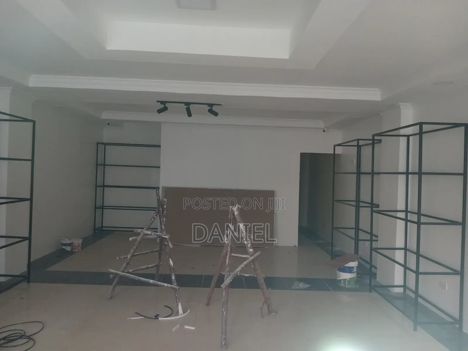 Space for Shop to Let in Westlands