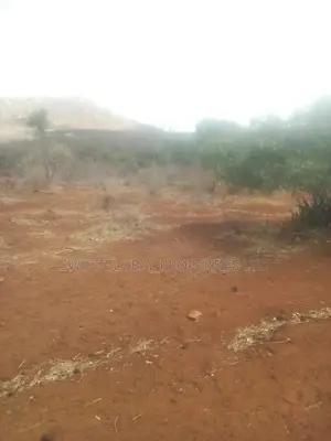 400 Acres Touching Athi River in Kambu Is Available for Sale