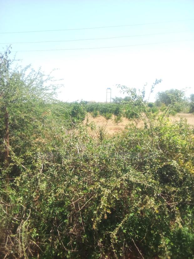 90 Acres Touching Athi River in Kambu Is Available for Sale - thumbnail 2