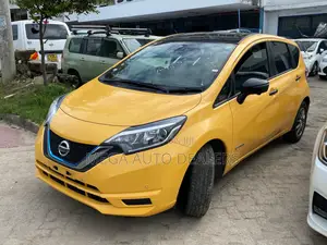 Nissan Note 2018 Yellow