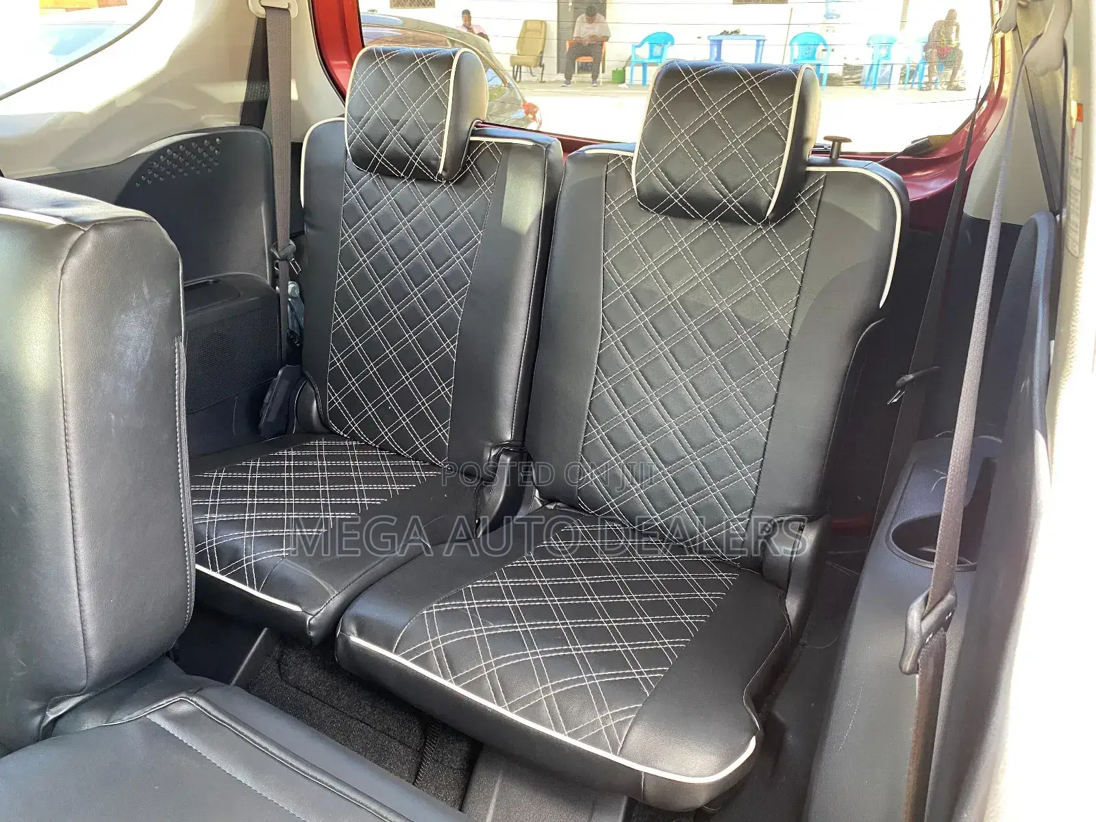 Toyota Sienta 2018 Burgundy