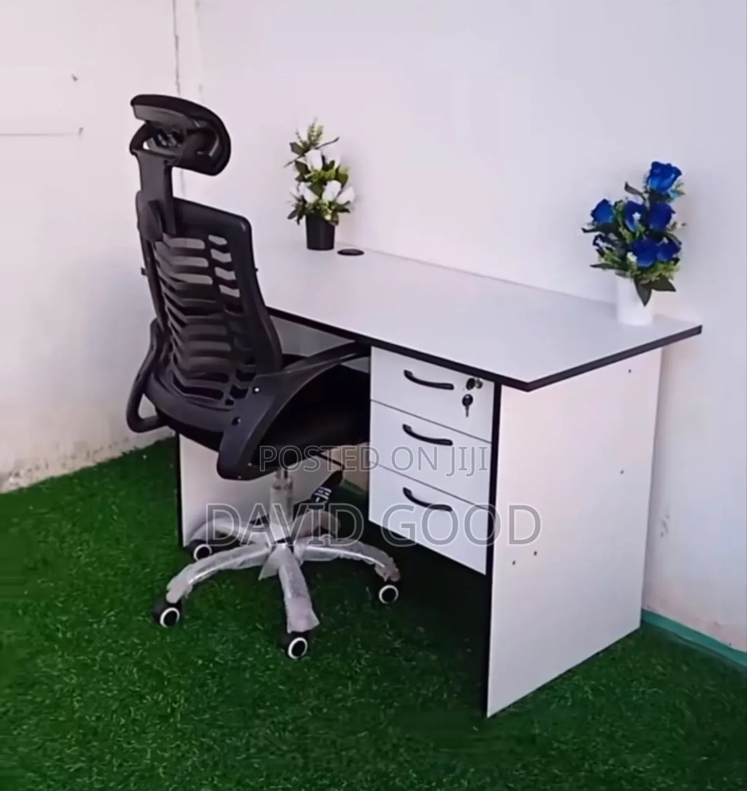 Secretarial Seat and Table