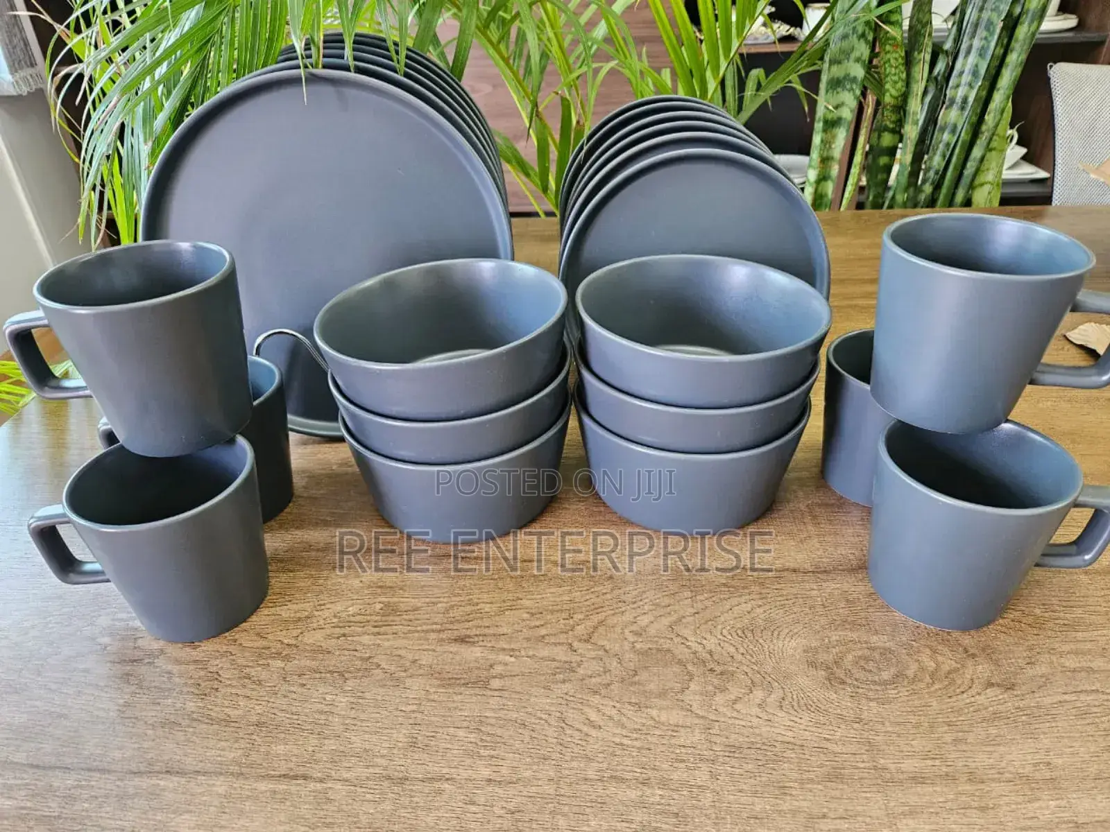24 Pcs Dinnerset 6 Plates 6 Side Plates 6 Bowls 6 Cups