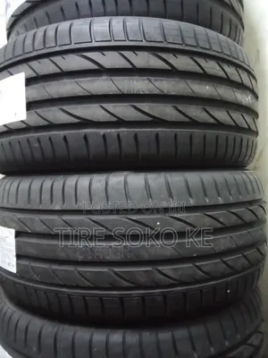 265/40 R21 Maxxis Victra Vs5