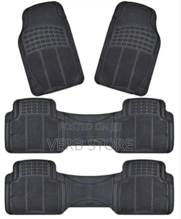 7 Seater Floor Mat