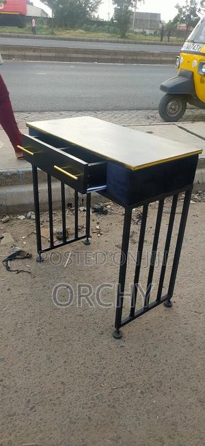 Manicure Table/ Nail Table - main view