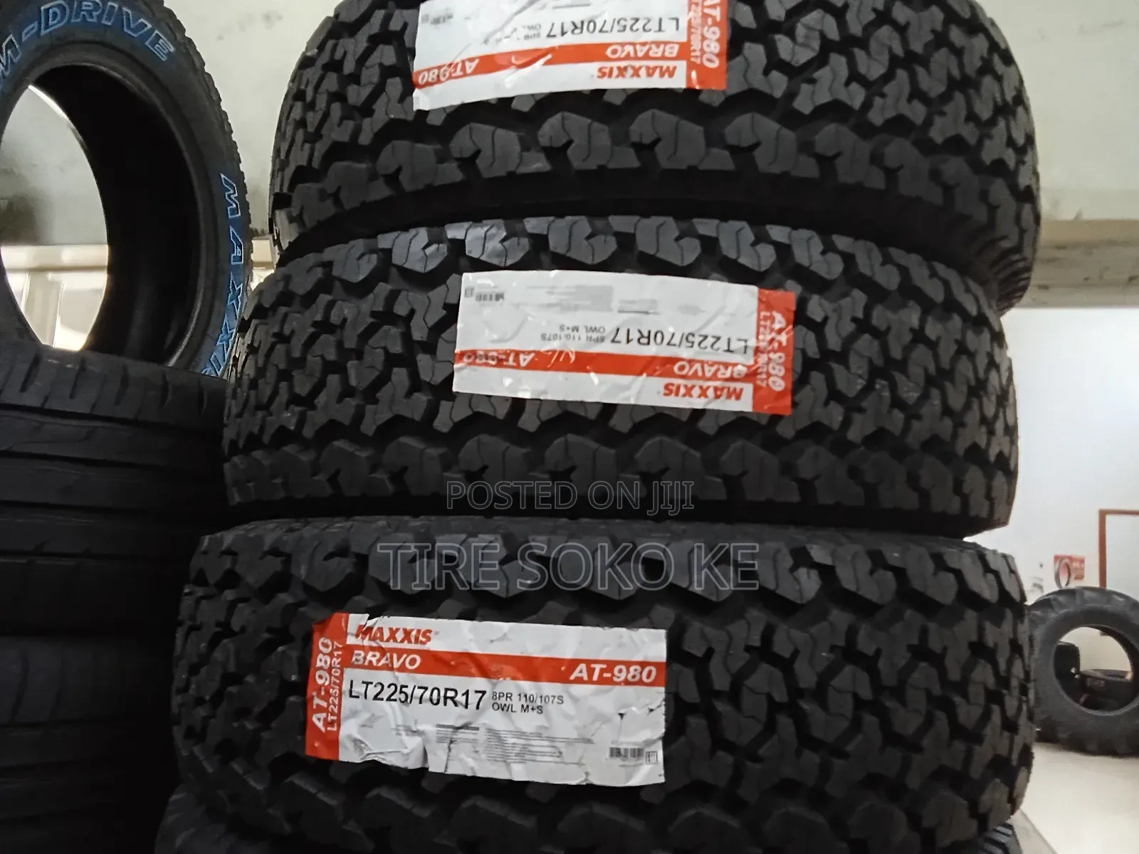 225/70 R17 Maxxis Bravo At980