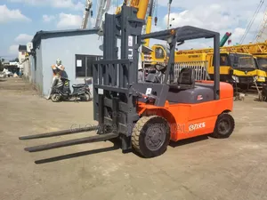 5ton Forklifts for Hire