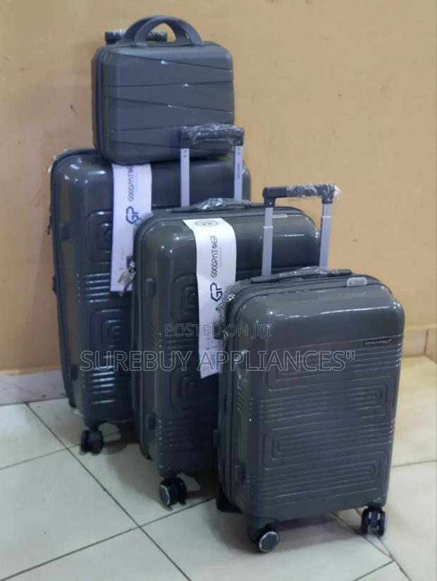 *4 in 1 Luxurious Unbreakable Suitcase - thumbnail 3