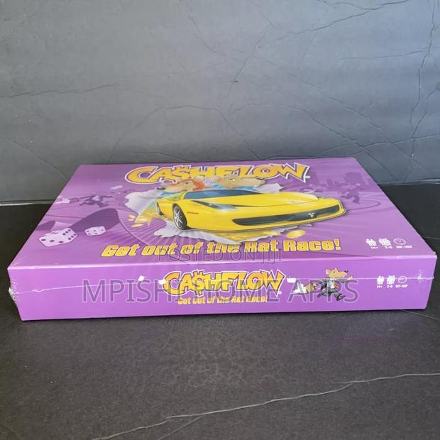 Cashflow Board Game - thumbnail 2