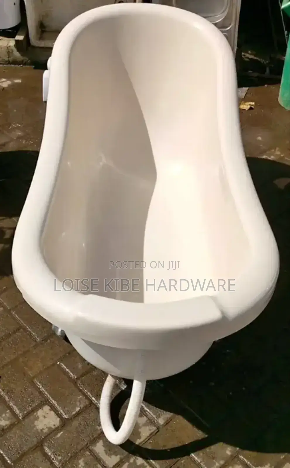 Free Stand Bathtub Available
